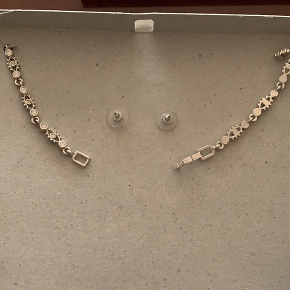 Necklace and earring set - Picture 4 of 6